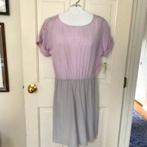 Morgan McFeeters 100% silk, pale lavender & gray, short sleeve dress, size 4.